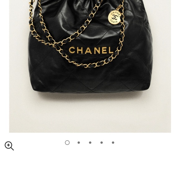 Chanel hobo medium 22 handbag - Picture 2 of 9